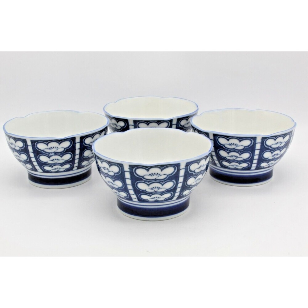 Rice Bowls Ume Japanese Porcelain Set of 4 Blue White Plum Blossom Vintage